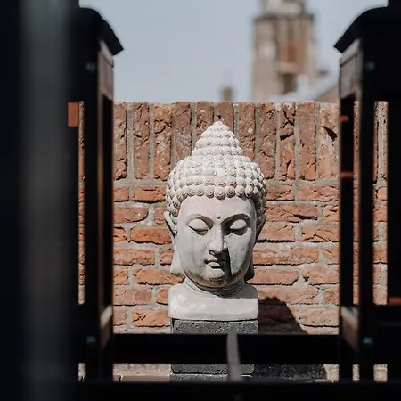Zen Oda ve Kahvaltı 4*