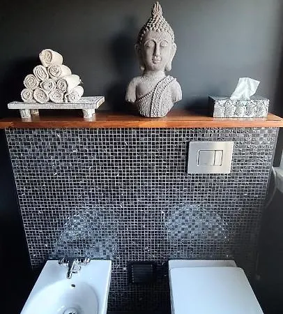 Zen 4* Dordrecht