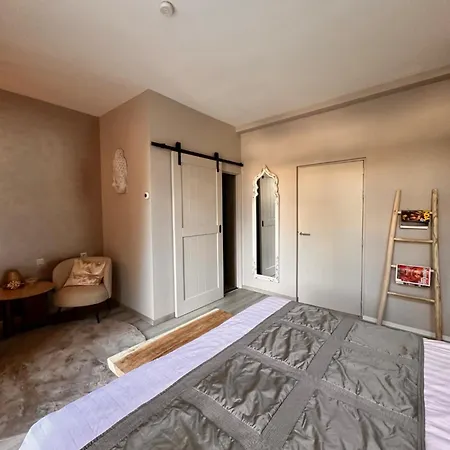 Oda ve Kahvaltı Zen 4*